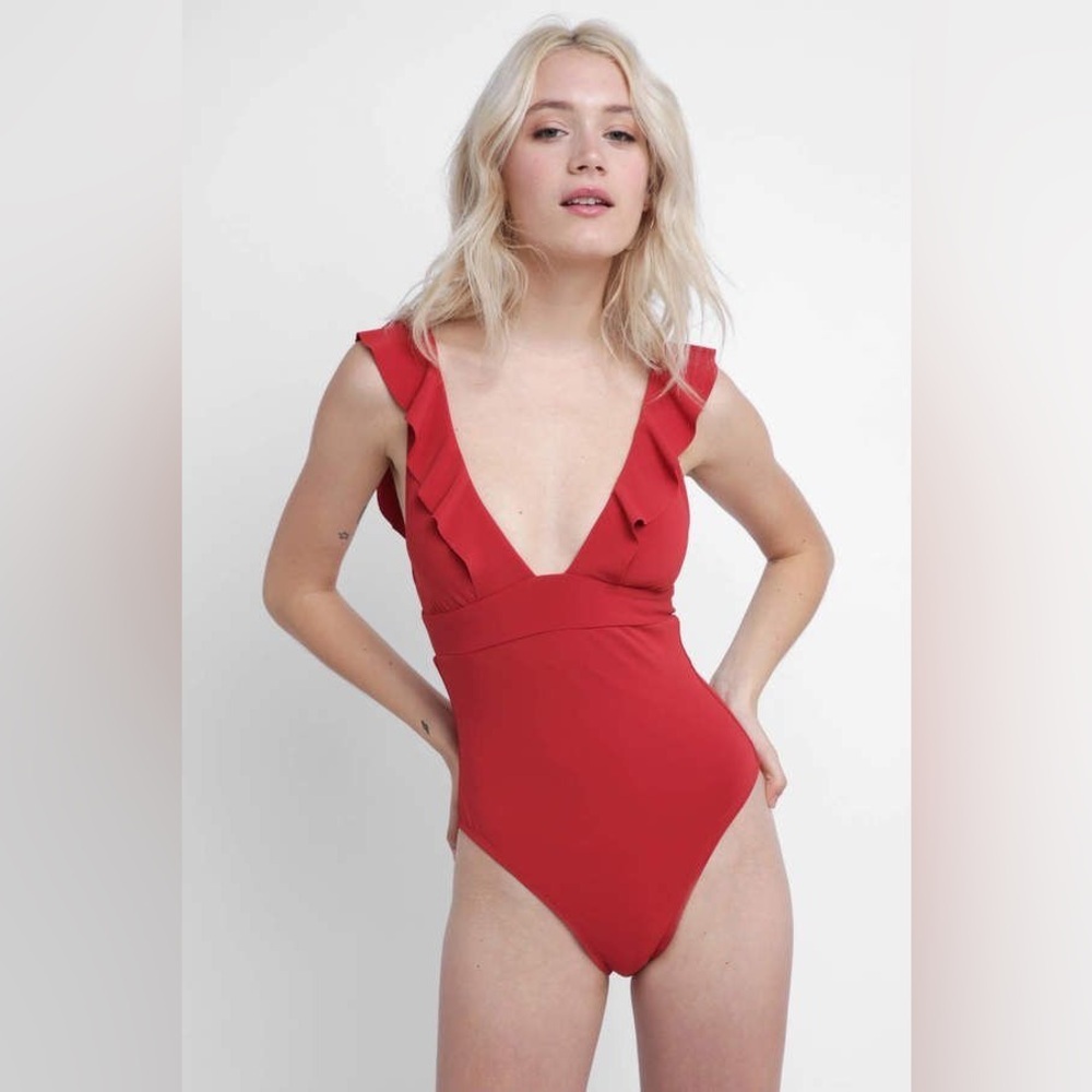 ROBIN PICCONE Lina Ruffle V-neck One Piece Size 6 Brick Red